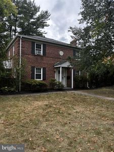 7114 York Rd