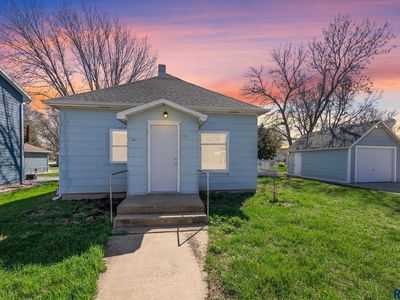 130 N Poplar Ave