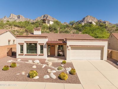 1578 E Charouleau Pl