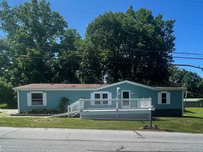 801 E High St