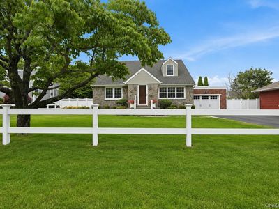 11 Cliftwood Drive