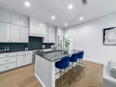 3601 Routh St #2F