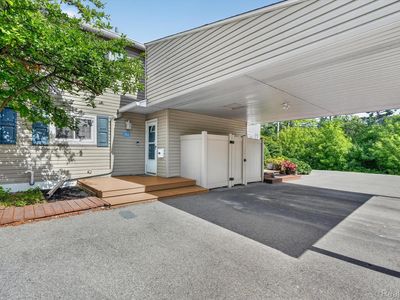 Property at 761 Kirts Blvd, Troy, MI