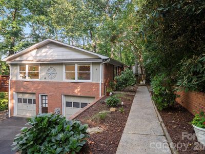 8 Galax Ln