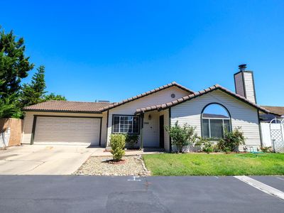 1300 Windsor Ct