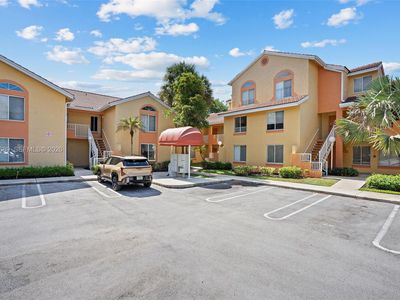927 Coral Club Dr #927