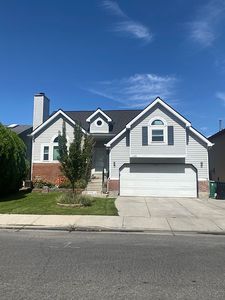 1178 W Brandonwood Dr