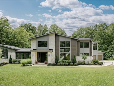 8070 Tulip Ln