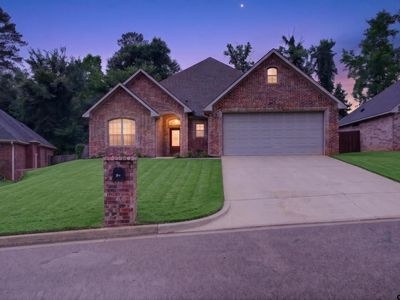 Property at 811 Rugby, Whitehouse, TX