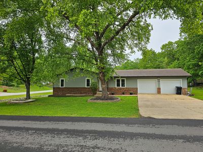 2204 Wayhaven Drive