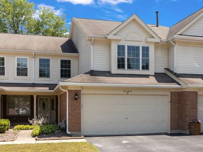 Property at 30W016 Redwood Ct, Warrenville, IL