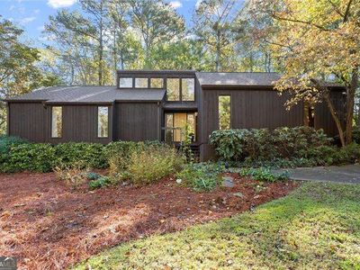 3230 Melrose Dr