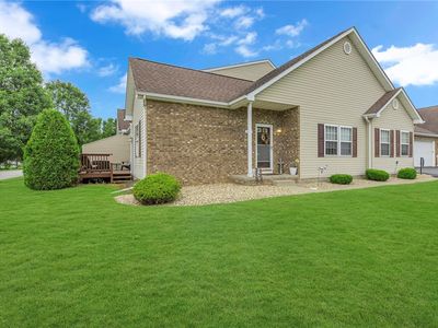 106 Clearwater Dr