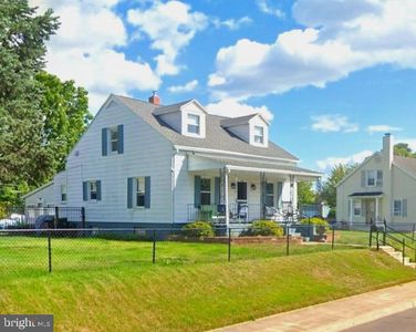 416 Brewer Ave