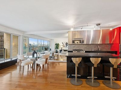 200 Central Park S APT 9H