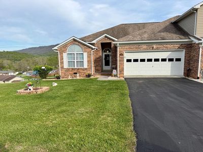 Property at 195 Forest Hill Dr, Tazewell, VA