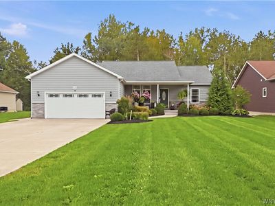 1399 Walck Rd
