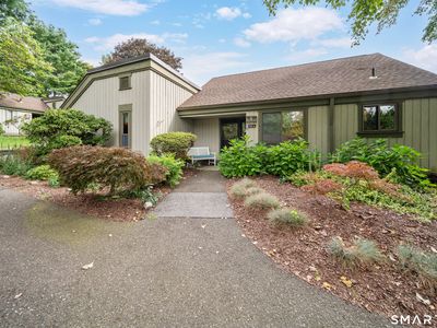 633 Heritage Village #A