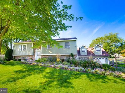 8 Cliffwood Dr