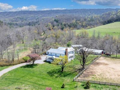 16 Huffman Store Dr