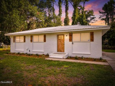 421 Nottingham Dr