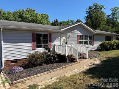 Property at 144 Carolina Wren Dr, Mooresville, NC