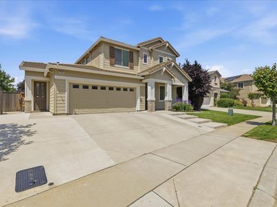 2442 Dulles Way