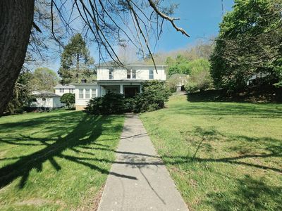107 Main St