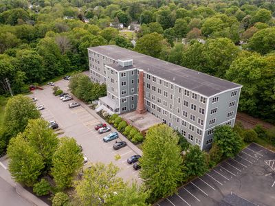 18 Park Street #405