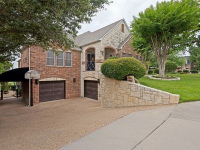 1634 Oak Ridge Dr