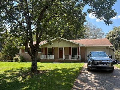 105 Arrowood Rd