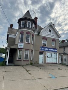 445-449 Jefferson Ave