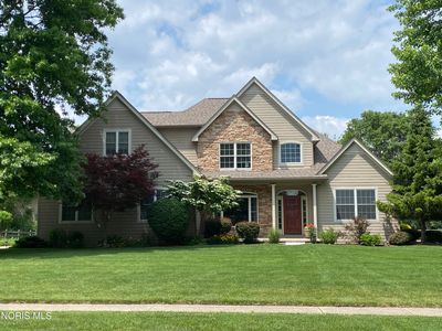 Property at 6960 Shadowcreek Dr, Maumee, OH