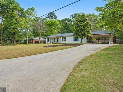 Property at 4003 Lafayette Dr, Powder Springs, GA