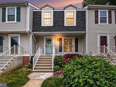 2868 Burgundy Pl