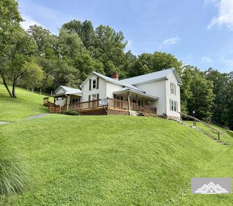 4423 Wrights Valley Rd