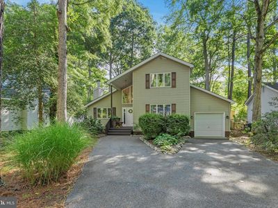 13 Royal Oaks Dr