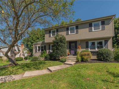 1063 Manor Dr