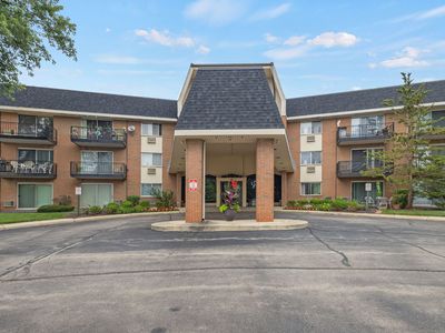 1198 Royal Glen Dr APT 221
