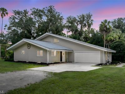 4613 Orange River Loop Rd