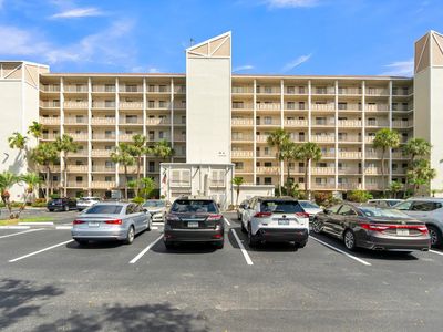 14460 Strathmore Lane #306