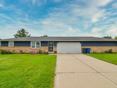 2713 Packerland Dr