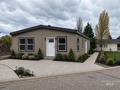 421 S Curtis Rd #300