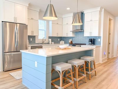 246 Dockside Dr