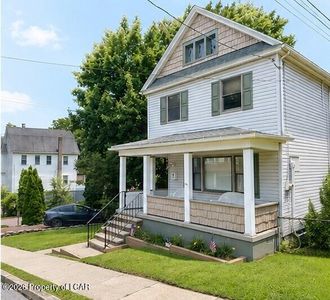 105 Nicholson St