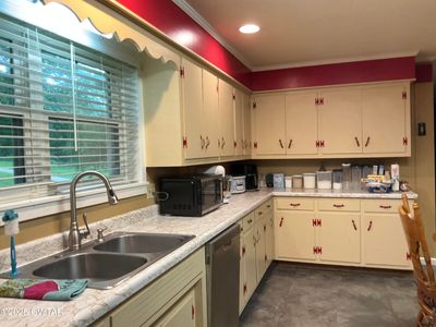 7435 State Highway 100