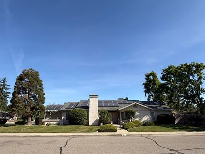 2300 E Iris Avenue