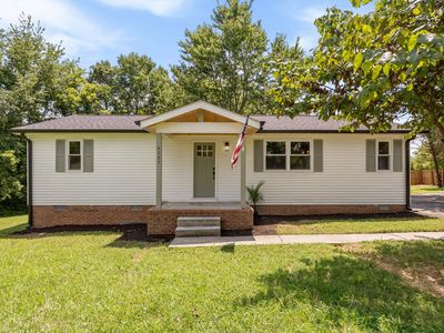 4587 Lahr Rd