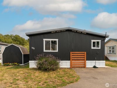 1320 N Oak Harbor Street #190