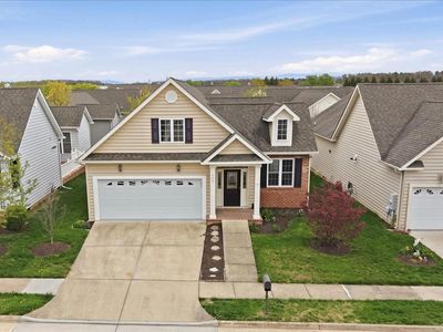 103 Bleeding Heart Dr